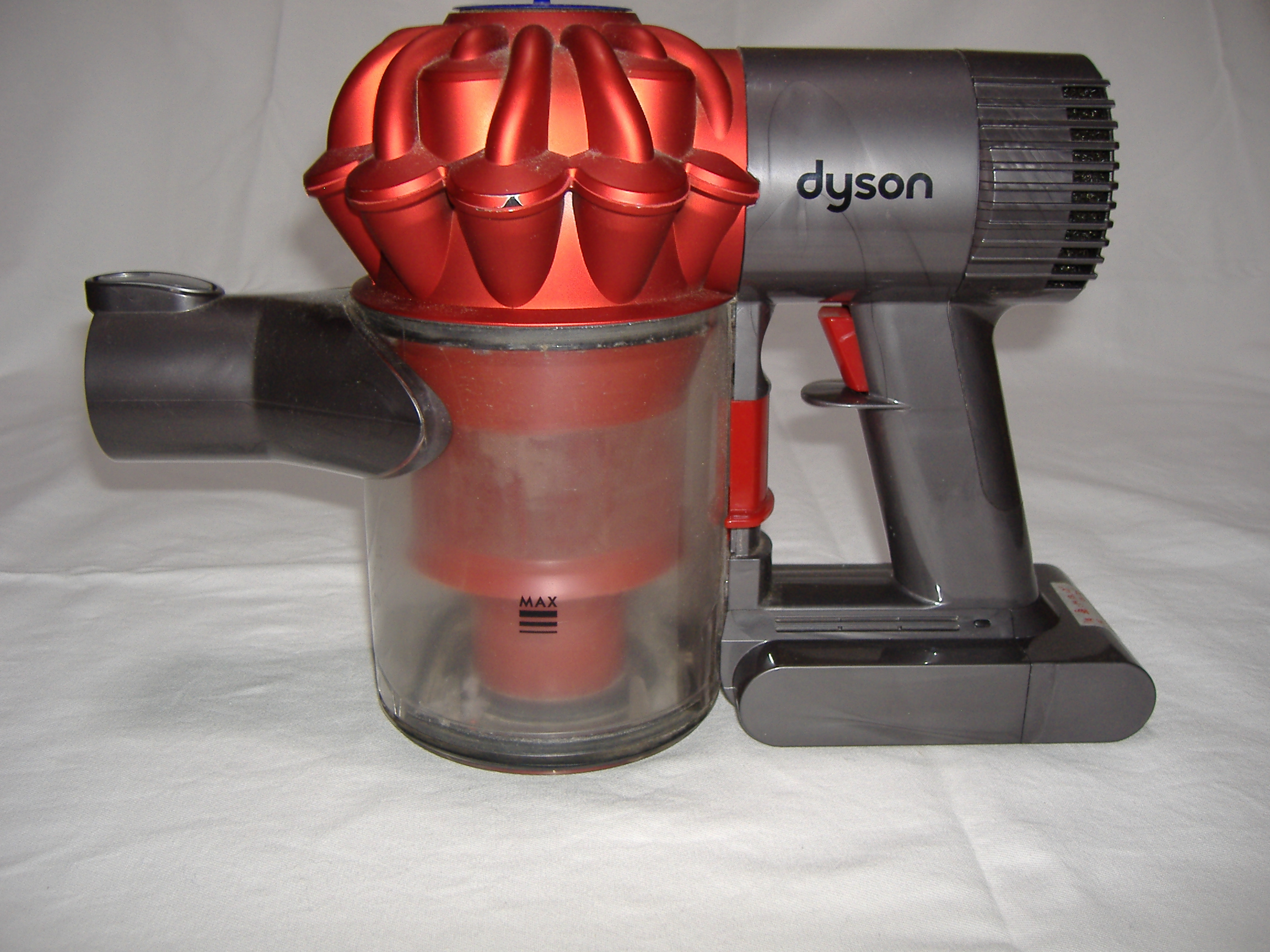 DAISONコードレスクリーナーV6